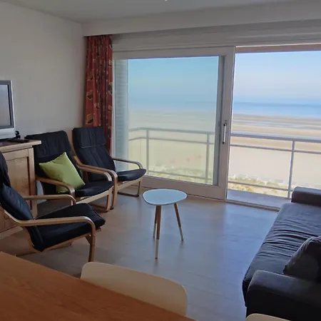 Seagull 302 With Beautiful Sea Views Apartment *